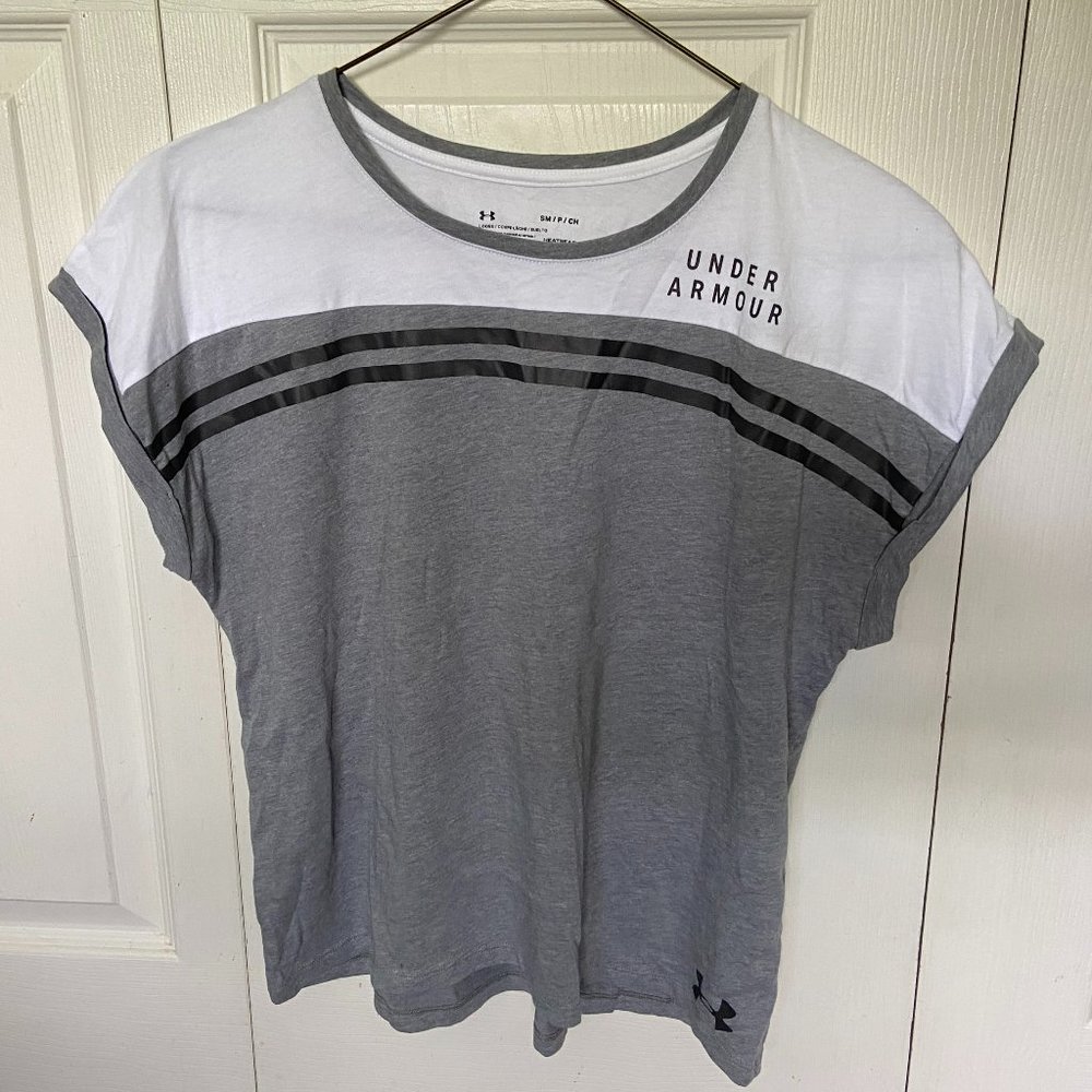 Under Armour Sleeveless top